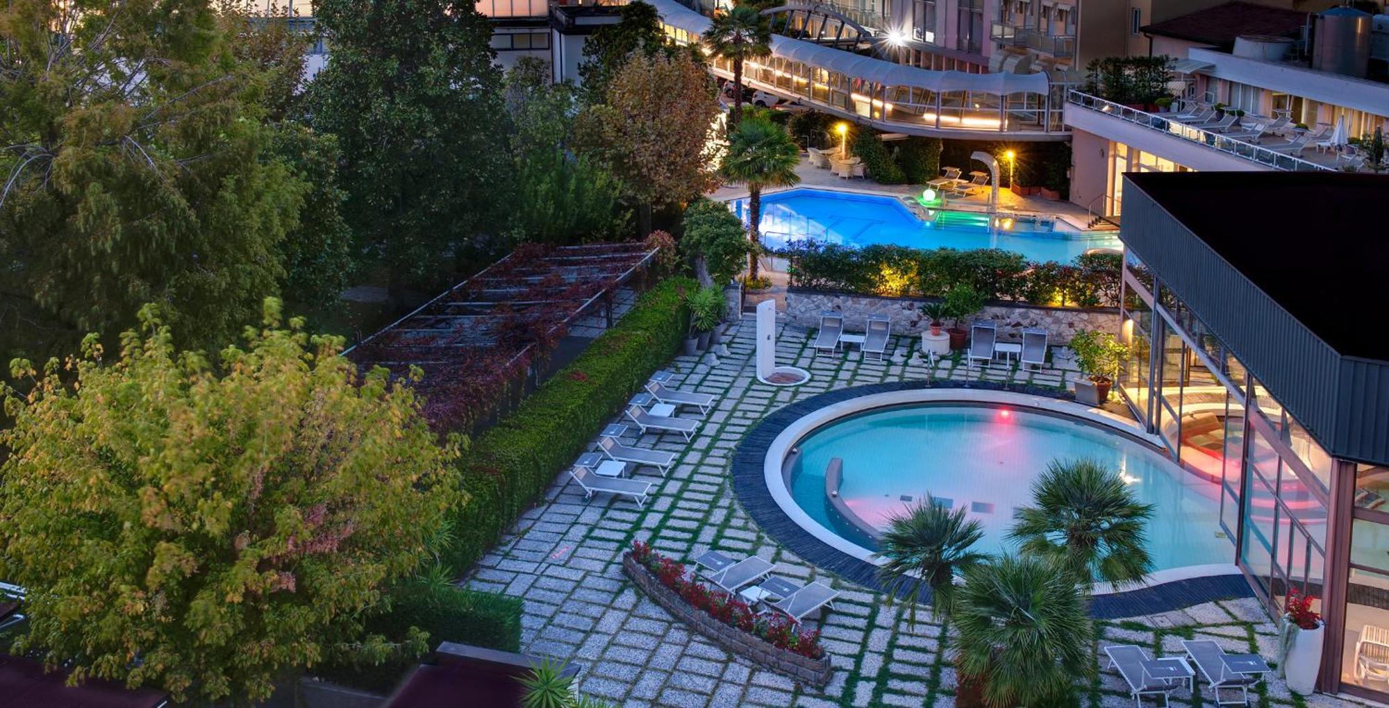Hotel Terme Formentin Abano Terme Bagian luar foto