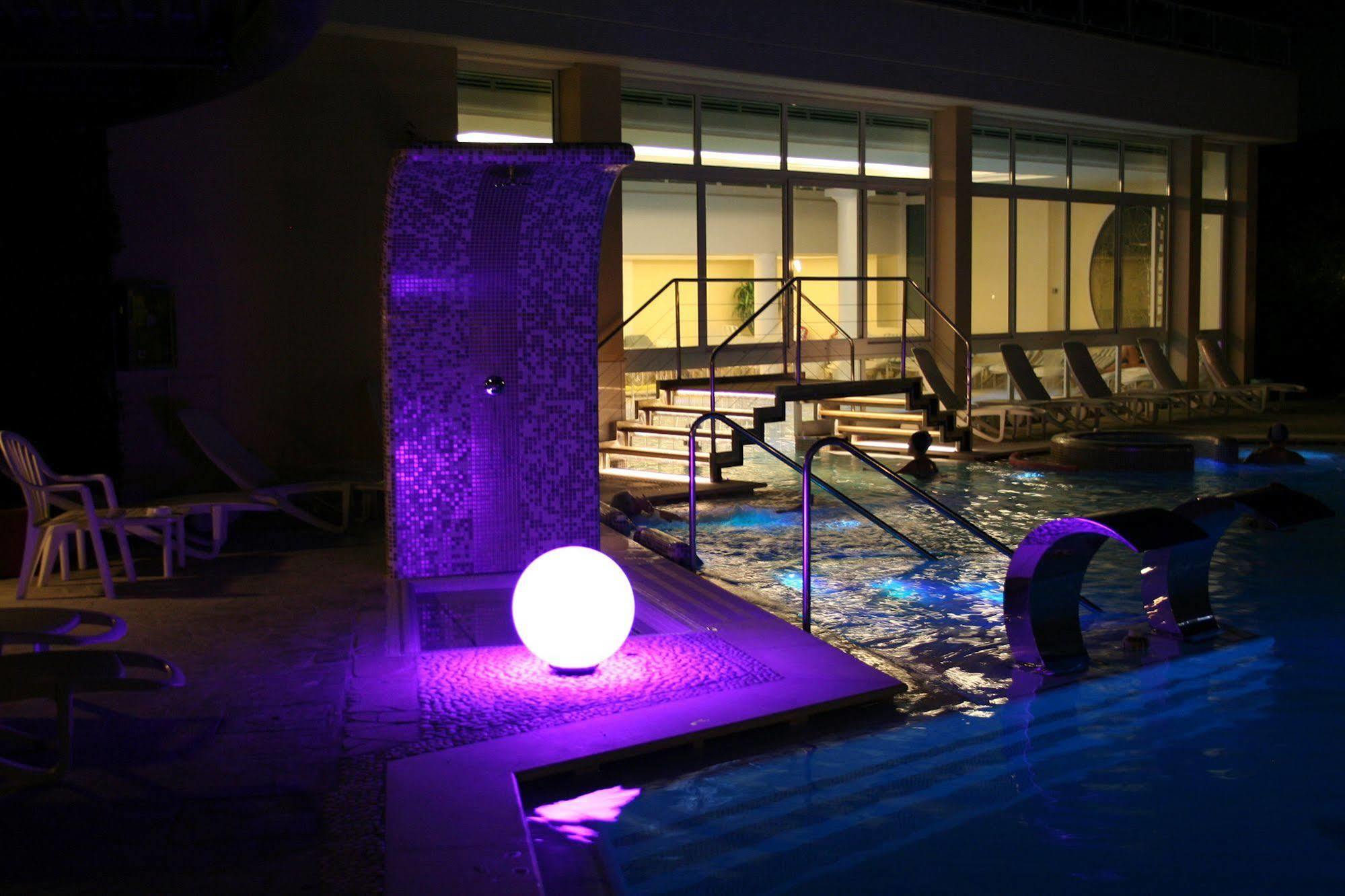 Hotel Terme Formentin Abano Terme Bagian luar foto