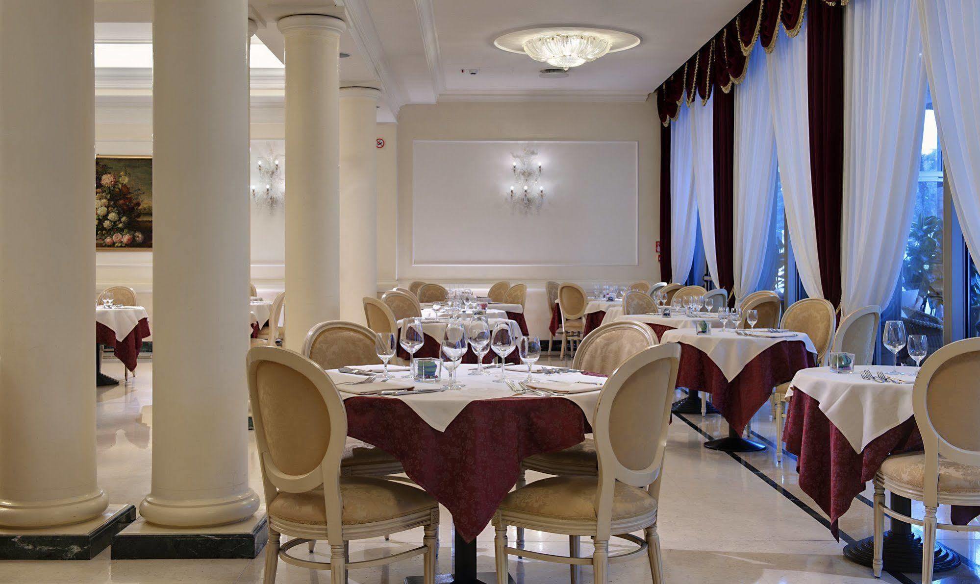 Hotel Terme Formentin Abano Terme Bagian luar foto